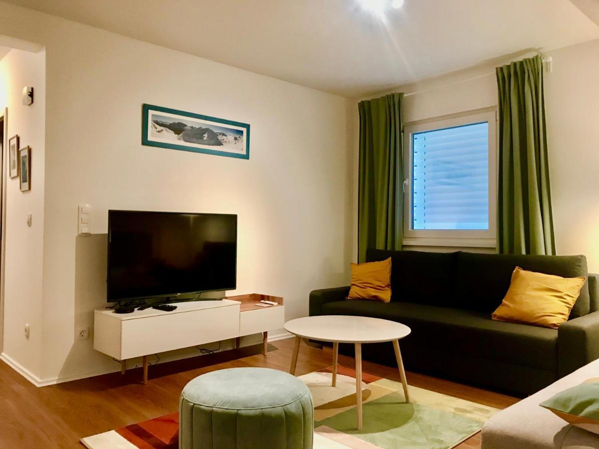 Apartment Green Paradise モラフスケ・トプリツェ エクステリア 写真